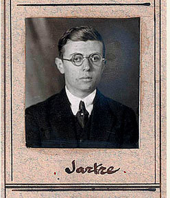 Jean-Paul-Charles-Eymard Sartre
