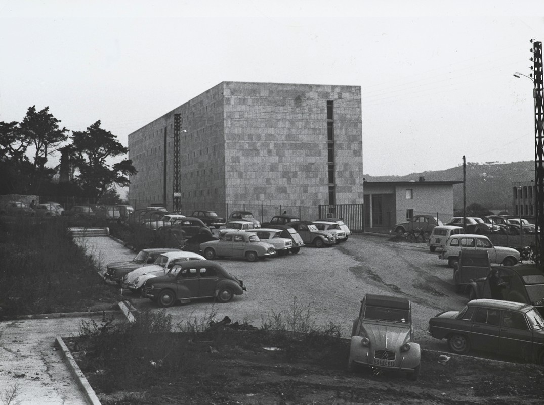 Le bâtiment des Archives nationales d'outre-mer en 1966